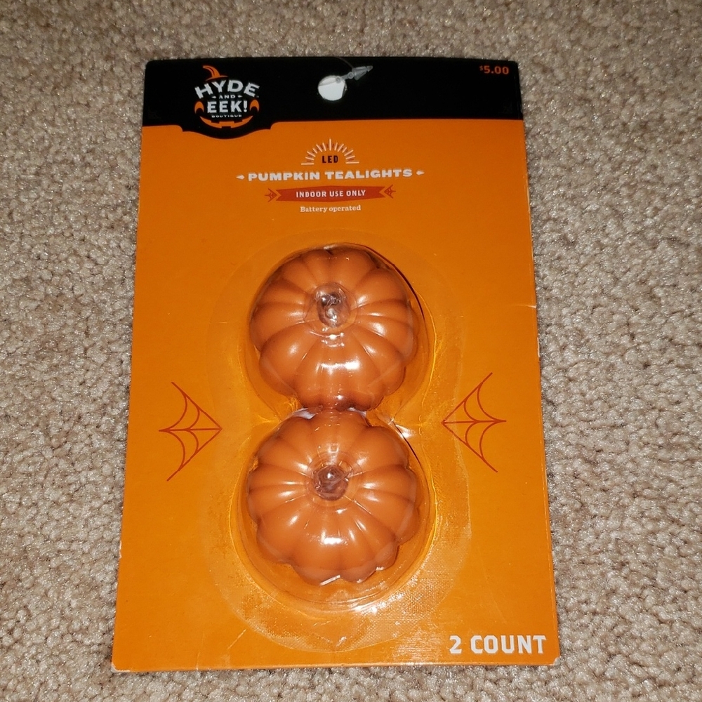LED Pumpkin Tealights